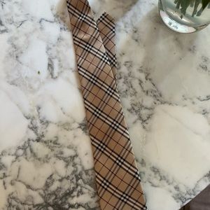 Mens Burberry tie amazing condition only worn once